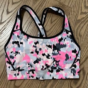 vs Sports bra